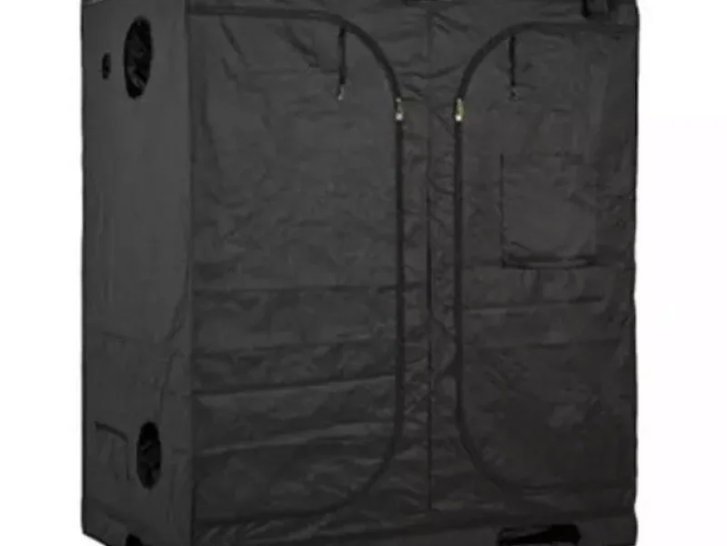 JPS Chartered Surveyors - Contents of a Hydroponics Shop Auction | Tents, Lighting, Reflectors, Ducting, Fertiliser, Chemicals - Auction Image 2